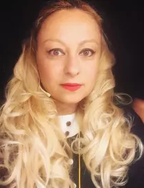 Andreea-Gramosteanu-1-1