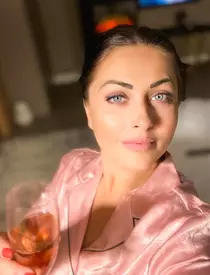 Gabriela Cristea, de urgență la spital, pe perfuzii: „Când orice e mai important decât tine, corpul cedează”