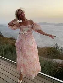 Cine este Diana Șucu. Afacerista a fost prezentatoare TV, e căsătorită cu Dan Șucu și au împreună doi copii