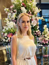 2022-07-14-17_06_33-gabriela-firea-7.jpg-IrfanView-Zoom_-747-x-1432