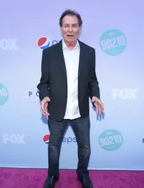 Doliu în lumea filmului. Actorul Joe E. Tata, din serialul Beverly Hills 90210, a murit