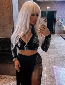 Ce afaceri are Anda Adam. Din ce câștigă bani, după divorțul de tatăl fiicei sale: „Mi-a ieșit combinația”