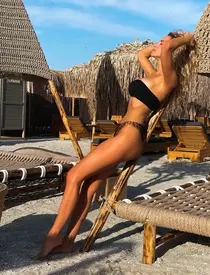 cine-este-otniela-sandu-1