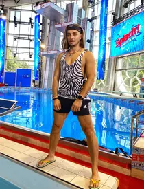 Cine este Sebastian Coțofană. A făcut un viral cu Maluma