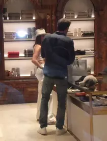 Newlyweds Ben Affleck And Jennifer Lopez Shopping – Milan