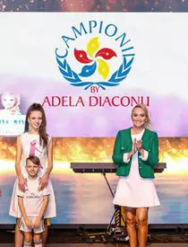 Cine este Bianca Drăghiciu. A câștigat titlul de Photomodel of the World, la doar 17 ani / EXCLUSIV