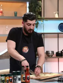 cine-este-gheorghe-nicolae-2