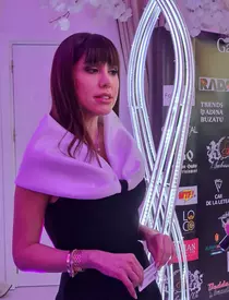 Cum își menține Denise Rifai silueta, la 37 de ani. Ce dietă ține și ce trucuri de frumusețe are: „Încerc pe cât posibil să nu mănânc...” / EXCLUSIV
