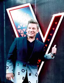 Cum își educă Pavel Bartoș și soția lui, Anca, cele trei fiice: „Nu merg pe principiul pe care au mers părinții noștri. Avem o regulă destul de clară” / EXCLUSIV