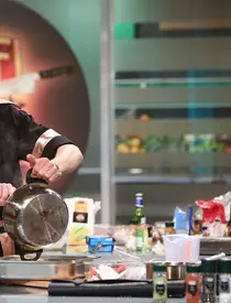 florin-dragomir-cutitul-de-aur-al-lui-florin-dumitrescu-1