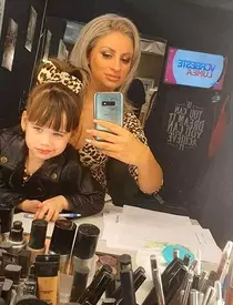 sanziana-buruiana-reactie-dupa-ce-s-a-zvonit-ca-divorteaza-1