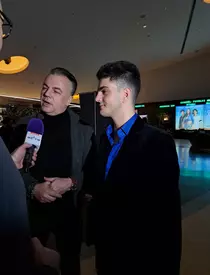 Iuliana Marciuc, după ce fiul ei a jucat rolul unui mort înghețat, în filmul Wednesday: „M-a înfricoșat. A fost singura poză pe care mi-a arătat-o, am șters-o urgent din telefon” / EXCLUSIV