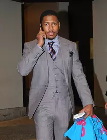 Nick Cannon a devenit tată pentru a douăsprezecea oară, la un an după ce i-a murit un fiu. Modelul Alyssa Scott i-a dăruit o fetiță