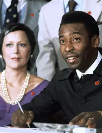 CELEBRITY SOCIAL MEDIA PHOTOS