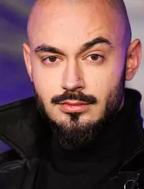 MV5BYmJiMWIxNDUtNTI3NS00N2Q0LTkxNjEtOTg4ZDBiOTA1ODVlXkEyXkFqcGdeQXVyMTEyMjM2NDc2._V1_