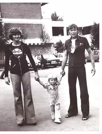 1975167_694000367330119_1380760453_n