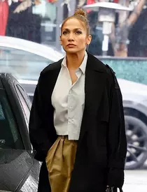 Jennifer Lopez and Ben Affleck post a loved up Tik Tok video