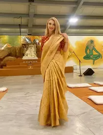 snapinsta.app_1080_323900491_2591242334378615_1396444503623603064_n