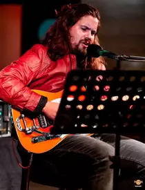 Radu Almășan de la Bosquito s-a recăsătorit, la 8 ani de la divorț. Ce regulă se respectă în căsnicia lui: „Nu putem funcționa, dacă nu...” / EXCLUSIV