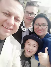 baieti-dragos-dolanescu