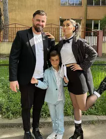 Cum se înțeleg Adda și Cătălin Rizea, după 7 ani de căsnicie: „La noi, cele mai pasionale momente s-au întâmplat natural și furtunos, și nu neapărat în dormitor”. S-au mutat în casă nouă / EXCLUSIV
