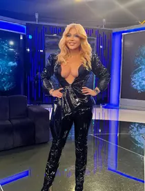 Cum se menține Loredana Groza în formă, la 53 de ani: „Astea sunt trucurile mele: dormit mai puţin, mâncat...”. Ce spune despre operațiile estetice / EXCLUSIV