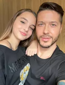 Cum le-a afectat pe Alina Laufer și fiica ei cea mare despărțirea de Jorge: „Divorțul nu l-am ales, n-a fost ceva ce mi-am dorit…”. În ce relații sunt vedeta și Karina cu artistul acum / EXCLUSIV