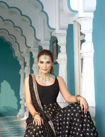 Cum sărbătorește Iulia Vântur Crăciunul în India: „Nimic nu se compară cu cel petrecut cu părinții. Datorită unui colind, pe care li l-am cântat prietenilor, am ajuns să cânt aici” / EXCLUSIV