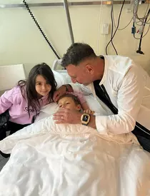 Fiul lui Christian Sabbagh a fost operat la Viena. Micuțul se luptă de ani cu autismul. Cât a costat intervenția: „La 4 ore după ce a ieșit din operație a început să vorbească"