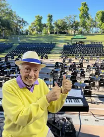 Artistul brazilian Sergio Mendes a murit de COVID! În vârstă de 83 de ani, era supranumit "regele bossa nova"