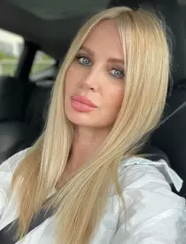 andreea banica 2