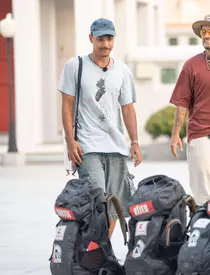 vlad si andrei asia express 1