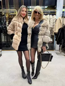 Cum se menține Claudia Neghină, la 42 de ani, și care sunt trucurile ei de înfrumusețare: ”Nu este suficient doar să ții o dietă sau o cură de slăbire. Cel mai greu este să fii consecvent...”/ EXCLUSIV