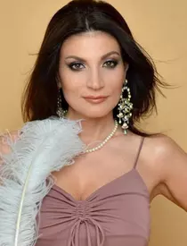 ioana ginghina 30