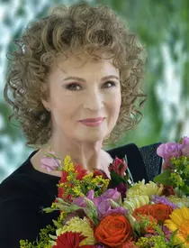 Cum își păstrează Angela Similea frumusețea și la 78 de ani: „Nu am avut vicii în viața mea. Chiar dacă frumusețea vine din interior...”