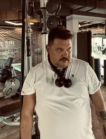 Mihai Bobonete dezminte că a fost dat în judecată: "Nu m-au ridicat mascații, nu nimic. Aflați de la mine că sunt bine merci în vacanță acasă. Fiți deștepți, că țara geme!"