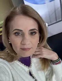 anca alexandrescu 16