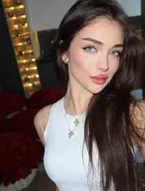 andreea bostanica 60