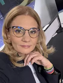 anca alexandrescu 8