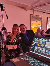 George Rotaru a împlinit 72 de ani și a avut un tort spectaculos, personalizat, de ziua lui: ”Ne-am întrecut la karaoke. A fost o petrecere pe cinste...” Simona Florescu, Ioana Dichiseanu și Raoul i-au fost alături / EXCLUSIV