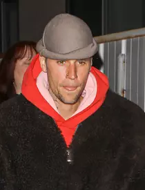 Justin Bieber steps out in quirky casual look at Vintage Coffee in Palm Springs