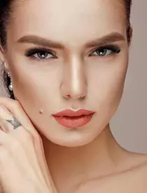 cristina scarlevschi in urma cu mai multi ani