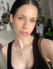 violeta banica 1