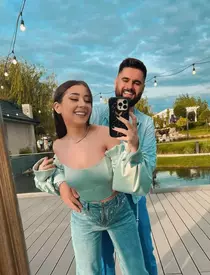 Cum se înțelege Nicole Cherry cu soțul ei, după șapte ani de relație și trei de muncă împreună: ”Este greu să ții o căsnicie în zilele noastre, vedem cu toții câte despărțiri sunt în fiecare zi” / EXCLUSIV