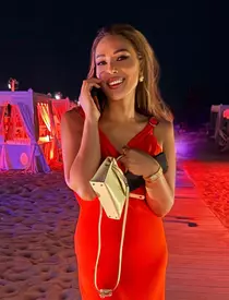 Iulia Vântur zi de naștere2