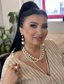 Mădălina Apostol2
