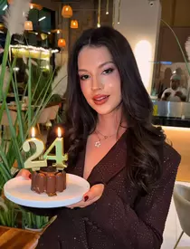 Cleopatra Stratan zi de nastere1