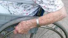 O pensionară de 96 ani, în pericol să fie dată afară din azil fiindcă e prea rebelă! Ce a putut să facă femeia, în camera ei