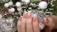 Culori de unghii pentru iarna 2025. Ce se poartă în sezonul rece