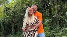 Imagini cu Maria Constantin în costum de baie. Cântăreața în vârstă de 38 de ani a renunțat la costumul popular pe plajele din Jamaica